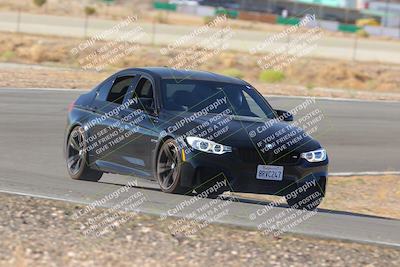 media/Oct-01-2022-Team Topak Racing (Sat) [[f860fb51be]]/2-Inter Low 2/session 1 turn 3/